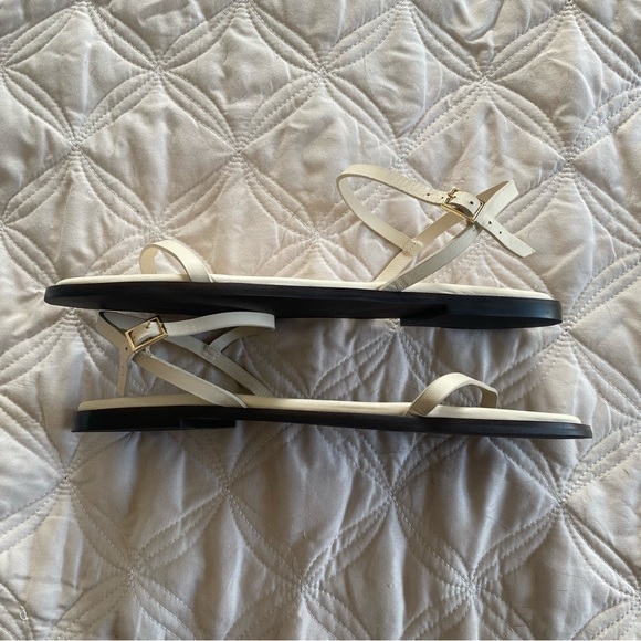 NWOT reformation lake flat sandal - Picture 10 of 12